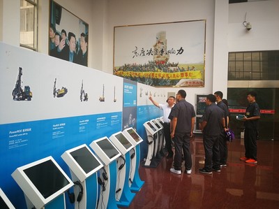 專業(yè)的洞察 思想的凈化 素質的提升--能動學院赴浙江紅五環(huán)集團暑期社會實踐紀實